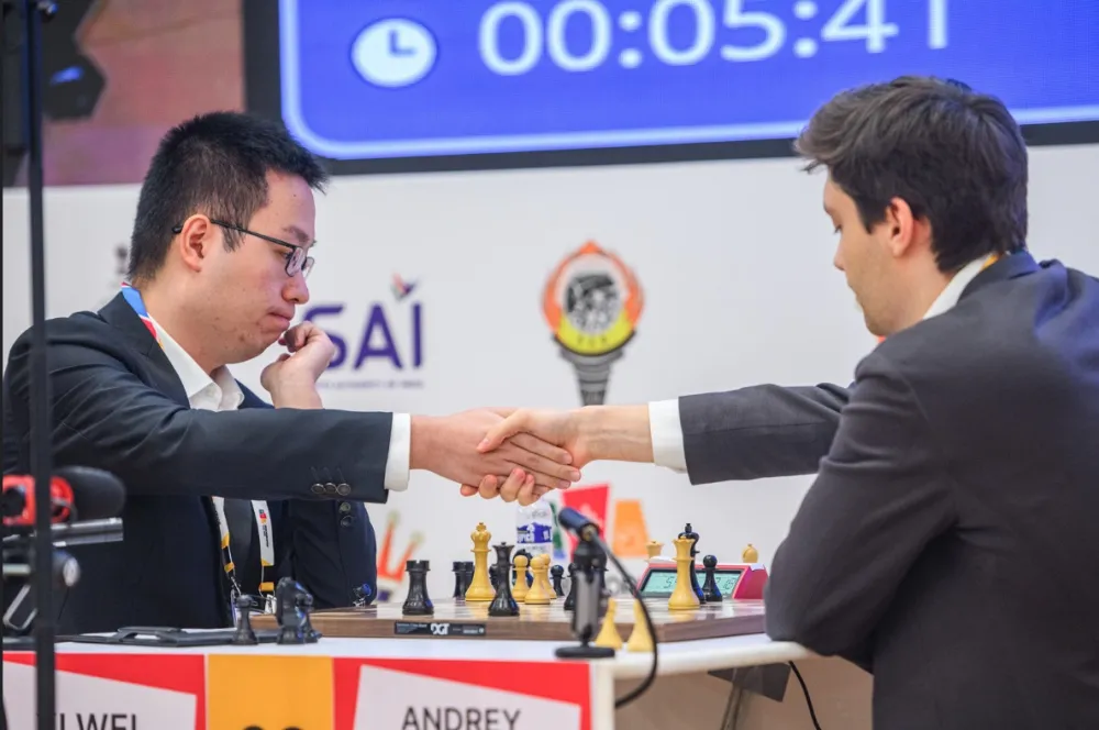 Semifinals Begin: Elite Players Navigate High-Pressure Battles with Precision